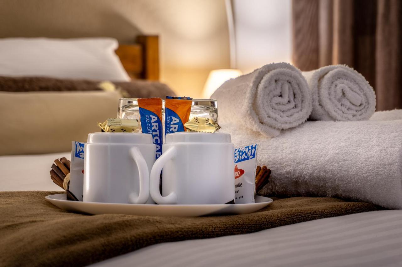 Clarina All Seasons Rooms & Apartments Kruševo Eksteriør bilde