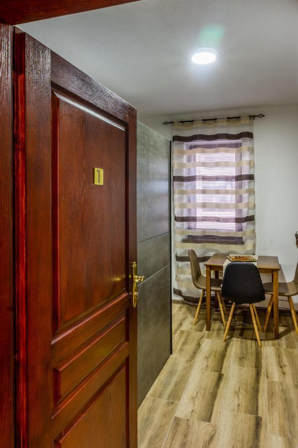 Clarina All Seasons Rooms & Apartments Kruševo Eksteriør bilde