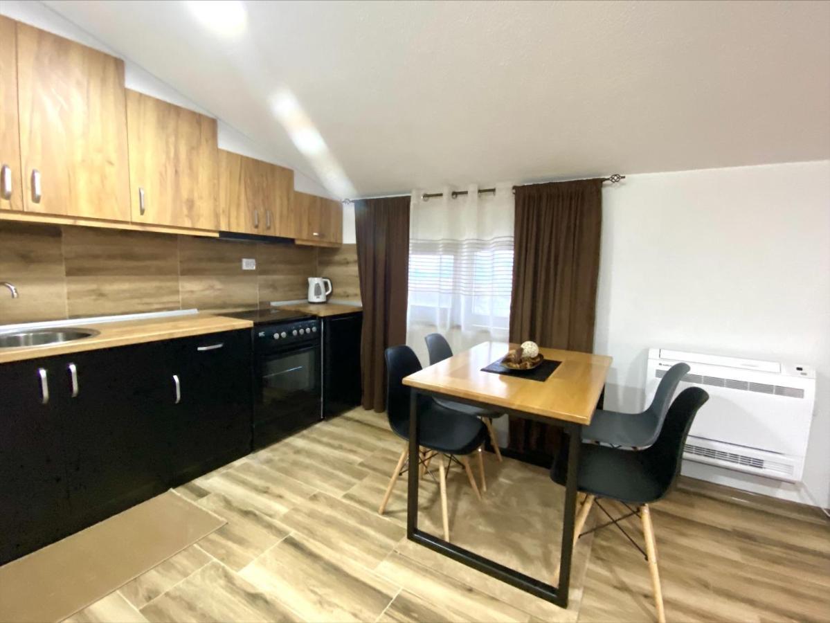 Clarina All Seasons Rooms & Apartments Kruševo Eksteriør bilde