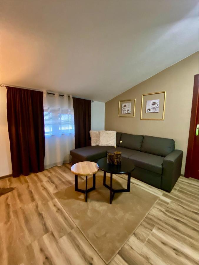 Clarina All Seasons Rooms & Apartments Kruševo Eksteriør bilde